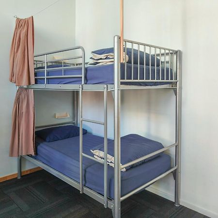 Metro Adventurer Backpackers Hostel Auckland Ngoại thất bức ảnh